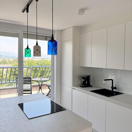 Luxe Penthouse With A Castle View Ljubljana Exteriör bild